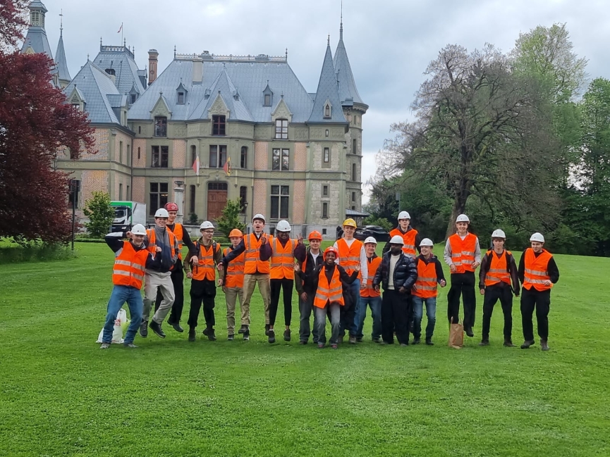 Lernendenausflug 2024, erfolgreiche Ausbildung als Zeichnerin / Zeichner EFZ Fachrichtung Ingenieurbau, Besuch auf der Baustelle, Verknüpfen von Theorie und Praxis