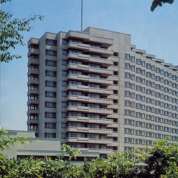 Gesamtleitung GP, Rückbau Bettenhochhaus Inselspital